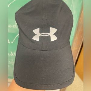 Lightweight Under Armour cap hat